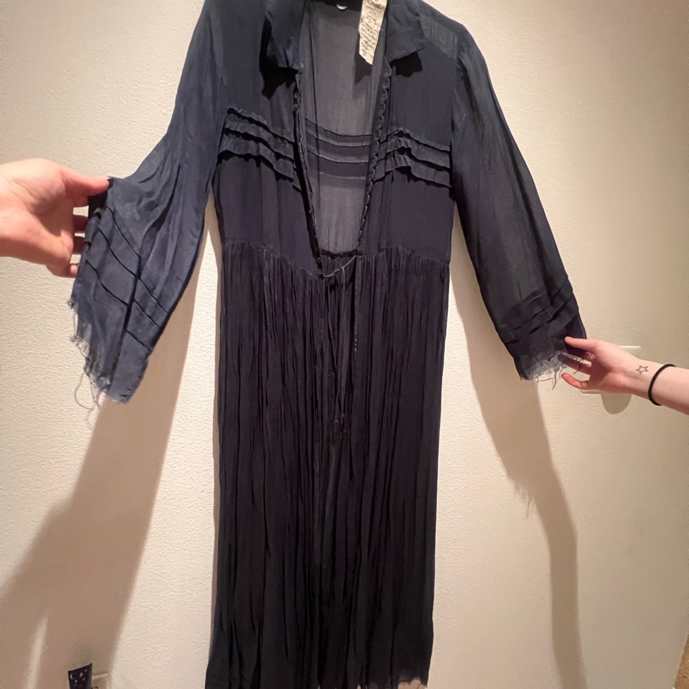 Navy Long-Sleeve Pleated Maxi tied in front Cardigan - Picture 2 of 11
